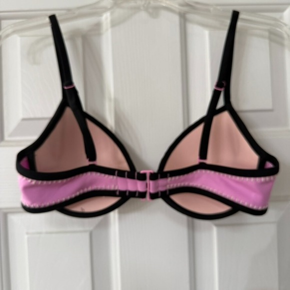 Victoria's Secret Flirt Crochet Bikini Push-up Swim Top - Size 34D - Blue/Pink - Picture 3 of 6